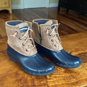 Sperry Tan and Navy Blue Waterproof Duck Boots